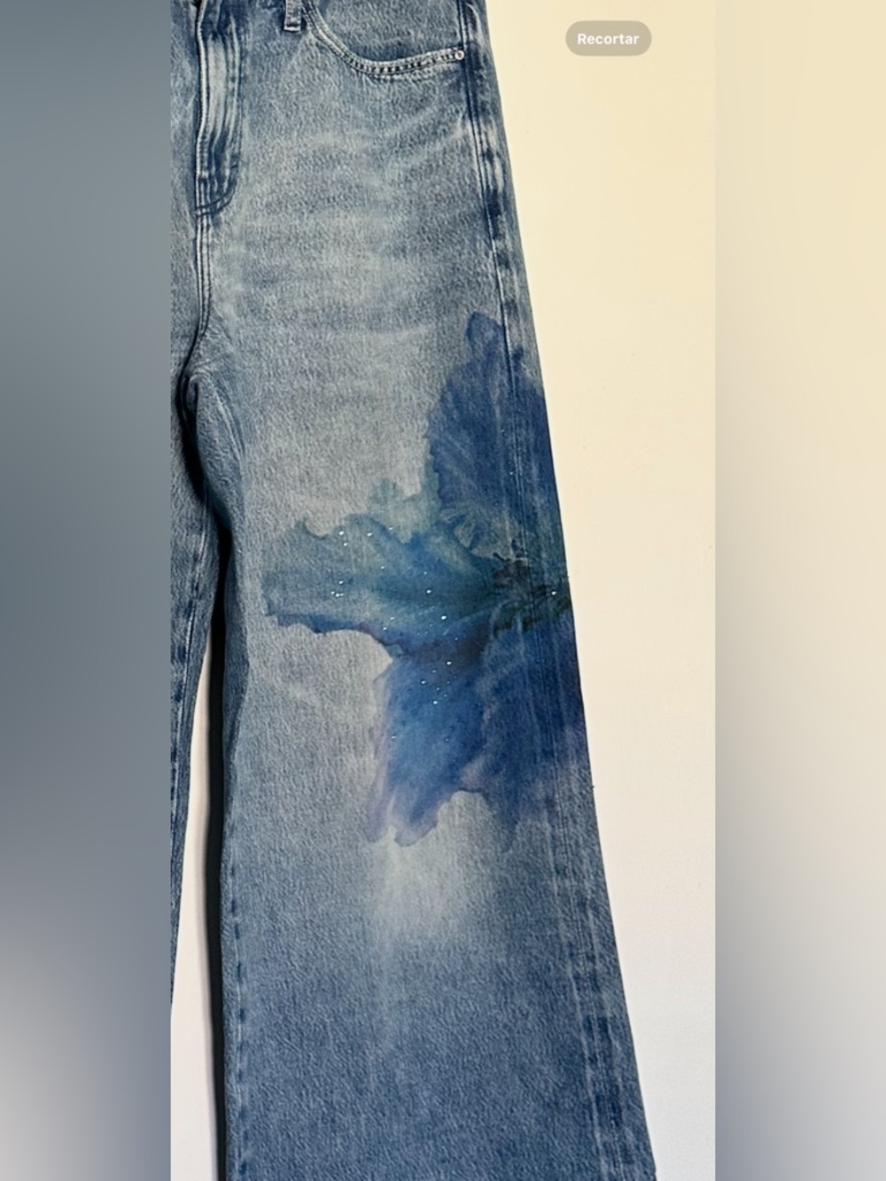 GUESS BELLFLOWER PRINTED WIDE -LEG JEANS - Picture 6 of 9